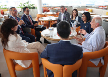 “Venezuela inspira confianza para invertir y producir”: Presidenta (E) Delcy Rodríguez inaugura Hotel Londres en Caracas