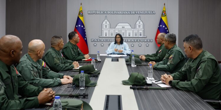 Presidenta (E) Delcy Rodríguez y el Alto Mando Militar activan Plan de 100 Días para fortalecer la operatividad de la FANB