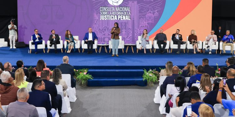 Presidenta (E) activa plataforma 0800-extorsión para combatir la «matraca» y la extorsión