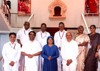 Presidenta (E) Delcy Rodríguez culmina agenda en India con visita al instituto SRI SATHYA SAI para fortalecer cooperación educativa