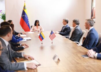 Presidenta encargada Delcy Rodríguez lidera el encuentro bilateral en el marco del restablecimiento de las relaciones diplomáticas con EE.UU.