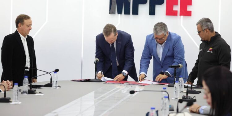 Gobierno Nacional suscribe alianzas estratégicas con GE e IMPSA para incorporar más de 7.500 MW al Sistema Eléctrico