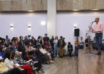 Más de 318 mil ciudadanos participan en la consulta nacional para la Reingeniería del Gobierno 2 Más de 318 mil ciudadanos participan en la consulta nacional para la Reingeniería del Gobierno