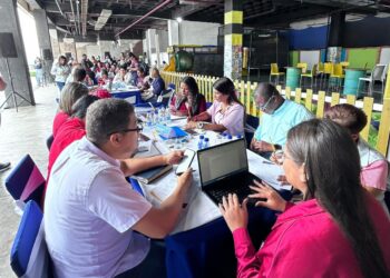 La Guaira se suma a la transformación nacional: Inician mesas de trabajo para la Reingeniería del Gobierno