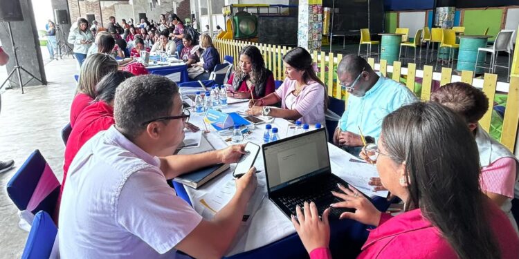 La Guaira se suma a la transformación nacional: Inician mesas de trabajo para la Reingeniería del Gobierno