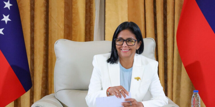 Presidenta (E) Delcy Rodríguez lidera el mayor avance en popularidad entre mandatarios latinoamericanos según Bloomberg Línea