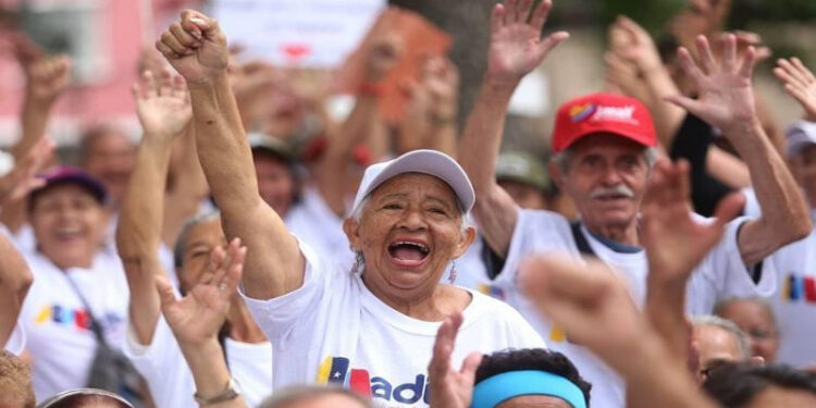 Inicio oficial del Plan Nacional AMA, campaña de protección al adulto mayor