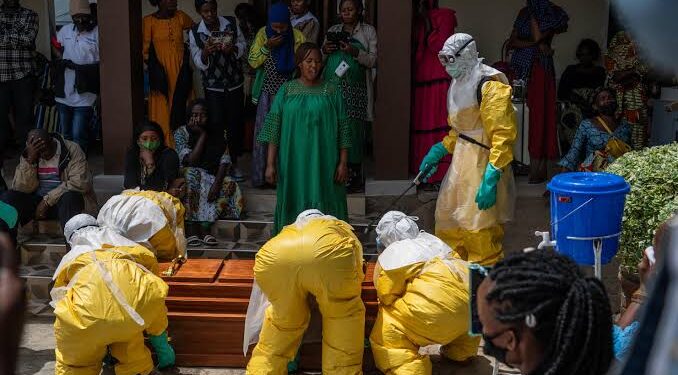 El Congo registra 896 casos confirmados y 232 fallecidos por brote de ébola