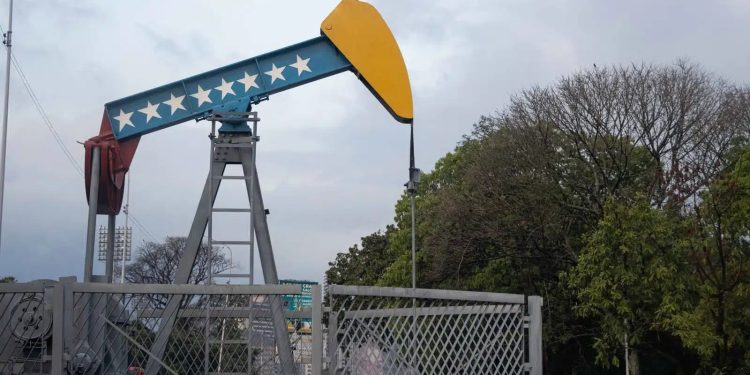 Venezuela se convierte en el tercer mayor proveedor de petróleo de India 