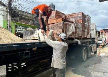 Plan masivo de reconstrucción despliega 144 frentes de trabajo en 7 estados del país