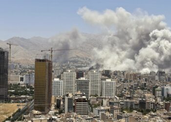 Irán advierte a EE.UU de una respuesta "devastadora" ante la continuidad de los ataques 4 Irán advierte a EE.UU de una respuesta «devastadora» ante la continuidad de los ataques