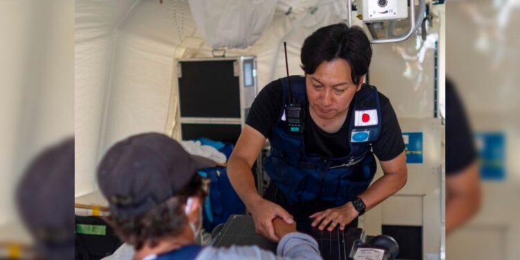 Hospital de campaña de Japón en La Guaira supera las 1.600 atenciones médicas tras sismo