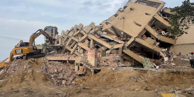 80% de edificios colapsados en La Guaira son desarrollos privados 1 80% de edificios colapsados en La Guaira son desarrollos privados