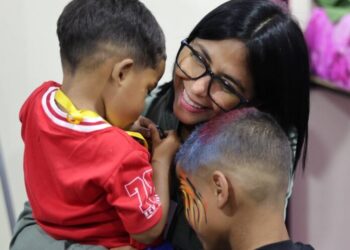 Presidenta Delcy Rodríguez: «La sonrisa de nuestros niños es la fuerza que impulsa la Venezuela que renace»