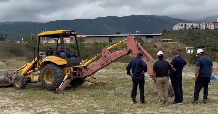 Expertos certifican terrenos en Ciudad Caribia para la construcción de campamentos transitorios