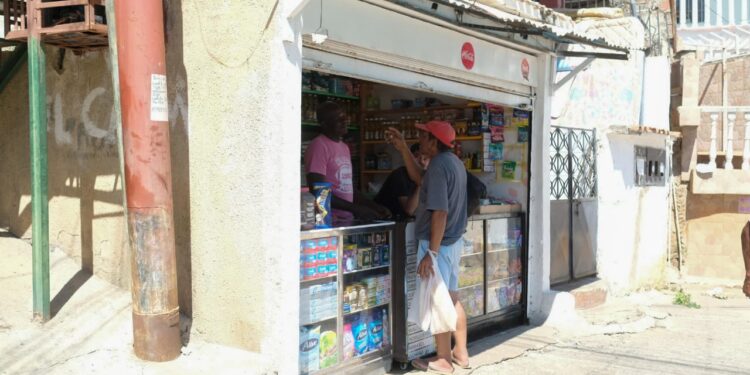 El 56% del comercio de La Guaira se encuentra operativo tras el plan de reactivación económica