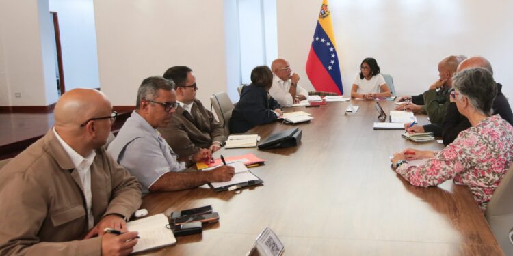 Presidenta (E) Delcy Rodríguez encabeza Consejo de Vicepresidentes para atender secuelas de los sismos