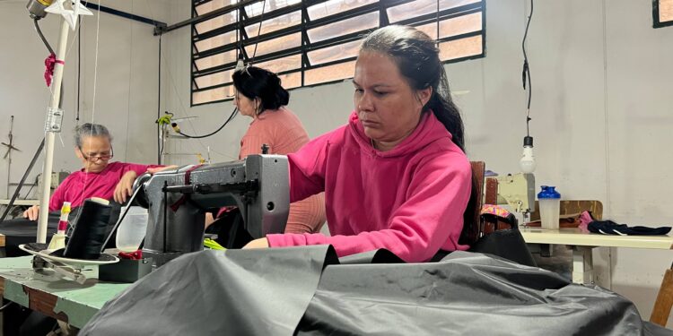 Internos e internas del servicio penitenciario se suman a las labores de asistencia social tras sismos