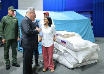 Venezuela recibe 35 toneladas de ayuda humanitaria desde Rusia