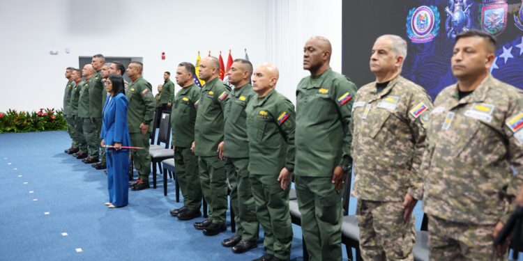 Presidenta Delcy Rodríguez encabeza ascensos de la GHP y DGCIM (+Fotos)