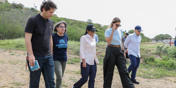 Gobierno Nacional avanza en estudios de suelos para nuevos proyectos habitacionales en La Guaira