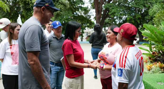 Presidenta Delcy Rodríguez supervisa campamento transitorio «Carlos Delgado Chalbaud» en Caracas