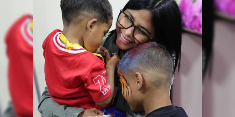 Presidenta Delcy Rodríguez celebra el Día del Niño resaltando su rol en el futuro de Venezuela