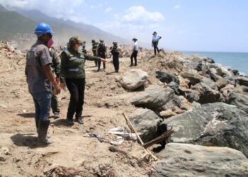 Obras Públicas garantiza la protección del ecosistema costero en la reconstrucción de La Guaira