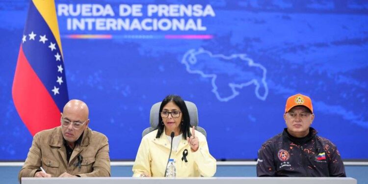 La búsqueda de sobrevivientes continúa activa tras el sismo