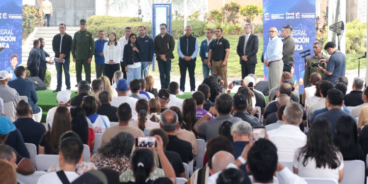 Gobierno Nacional y sector privado unen esfuerzos para reactivar la economía en La Guaira tras los sismos