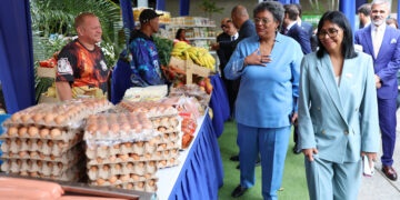 La primera ministra de Barbados, Mia Mottley, conoce el modelo productivo venezolano en el 23 de Enero