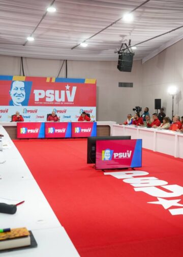 Cabello: Comunas elegirán y aprobarán sus propios proyectos el próximo 18 de octubre