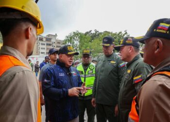 “La etapa de las alcabalas en la calle ya la cumplimos”: Diosdado Cabello anuncia su eliminación y refuerzo del patrullaje 4 “La etapa de las alcabalas en la calle ya la cumplimos”: Diosdado Cabello anuncia su eliminación y refuerzo del patrullaje