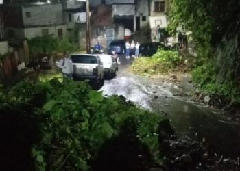 Lluvias en Guaicaipuro dejan 156 reportes de afectaciones y una niña recuperándose tras ser arrastrada por la corriente