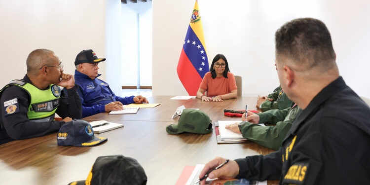 Presidenta Delcy Rodríguez lidera encuentro de alto nivel para optimizar la seguridad ciudadana y la protección de las familias