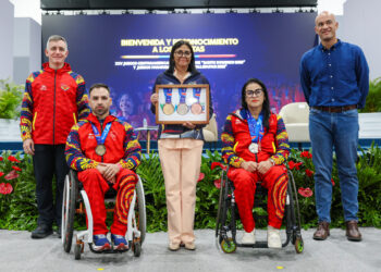 Presidenta Delcy Rodríguez encabezó recibimiento a delegación deportiva tras su participación en Juegos Centroamericanos y Parasuramericanos