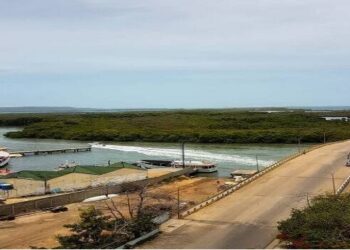 Inparques y organismos de seguridad restringen paso vehicular en puente Punta Brava tras nuevo sismo de 4.5