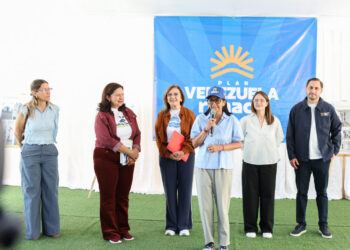 “No van a estar solos”: Presidenta Delcy Rodríguez activa financiamientos para 27 juntas de condominio