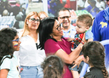 Presidenta Delcy Rodríguez entrega el Súper Abasto Mercal número 200 en Caracas y anuncia incremento del consumo de alimentos 5 Presidenta Delcy Rodríguez entrega el Súper Abasto Mercal número 200 en Caracas y anuncia incremento del consumo de alimentos