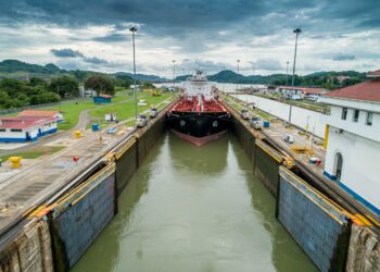 El Canal de Panamá activa plan de emergencia ante severa crisis por «El Niño»