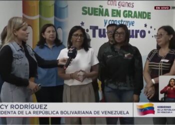 Presidenta Delcy Rodríguez supervisa Plan de Recuperación de Escuelas en Catia con 96% de avance