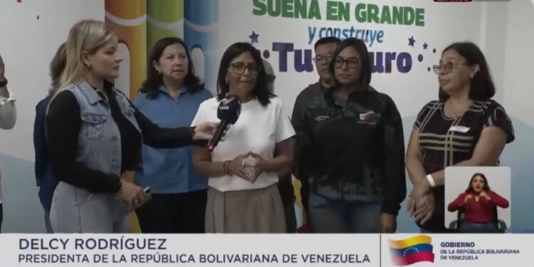 Presidenta Delcy Rodríguez supervisa Plan de Recuperación de Escuelas en Catia con 96% de avance 1 Presidenta Delcy Rodríguez supervisa Plan de Recuperación de Escuelas en Catia con 96% de avance