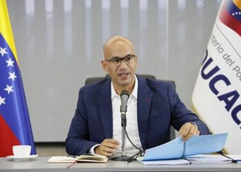 Ministro Héctor Rodríguez: Más de 1.500 escuelas serán rehabilitadas para el año escolar 2026-2027