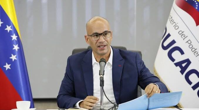 Ministro Héctor Rodríguez: Más de 1.500 escuelas serán rehabilitadas para el año escolar 2026-2027