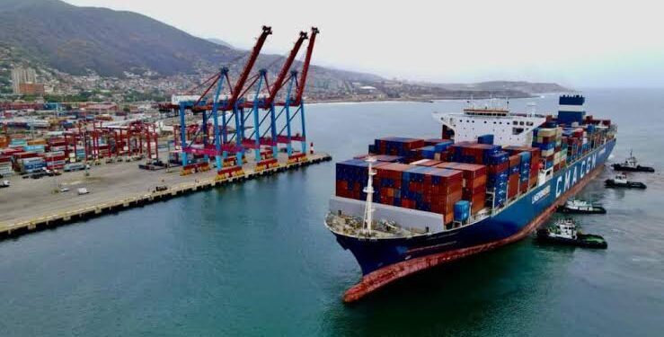 Gobierno impulsa eficiencia y logística en el sector marítimo  venezolano