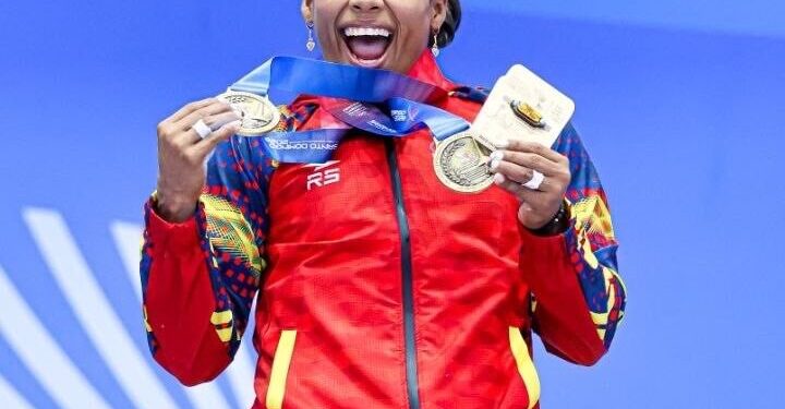 ¡Doble Dorada! Génesis Rodríguez brilla en levantamiento de pesas de los Juegos Centroamericanos y del Caribe Santo Domingo 2026 1 ¡Doble Dorada! Génesis Rodríguez brilla en levantamiento de pesas de los Juegos Centroamericanos y del Caribe Santo Domingo 2026
