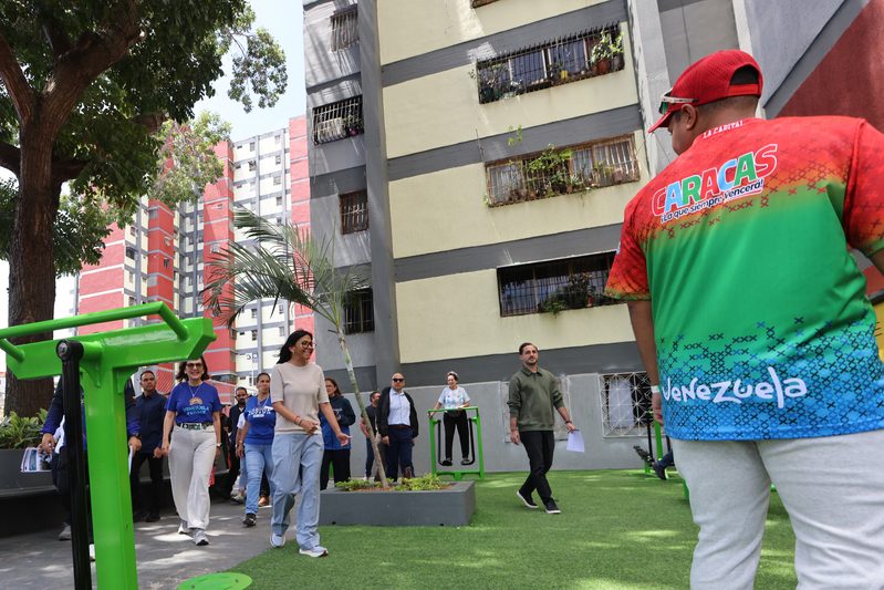 08WO L8031 P