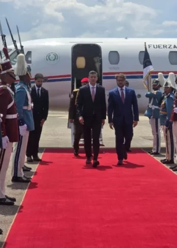 Periódico de la Patria y Multiplataforma Digital 28 Presidente de Paraguay realiza visita oficial a Venezuela