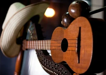 ​El cuatro venezolano es certificado oficialmente como el primer Embajador Cultural de Venezuela