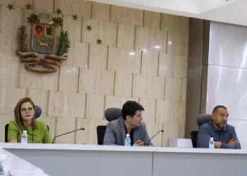 Venezuela evalúa implementar plataformas tecnológicas y financieras de la India
